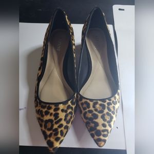 NWT Alfani flats